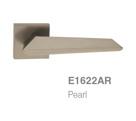 E1622AR-pearl-door-handle